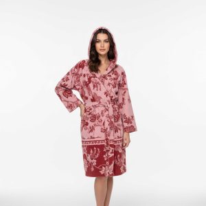 accappatoio Genova di Granfoulard Bassetti indossato