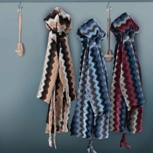 collezione accappatoi accappatoio Rio di Pretti con righe chevron verticali
